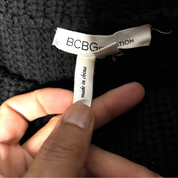 BCBGGeneration Women's Black Cowl Neck Short Sleeve Sweater Dress Size XS - Picture 6 of 11